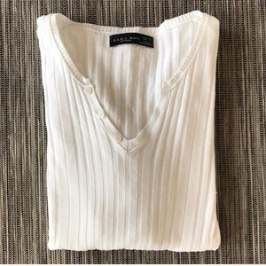Zara Lightweight Knit V-Neck Sweater